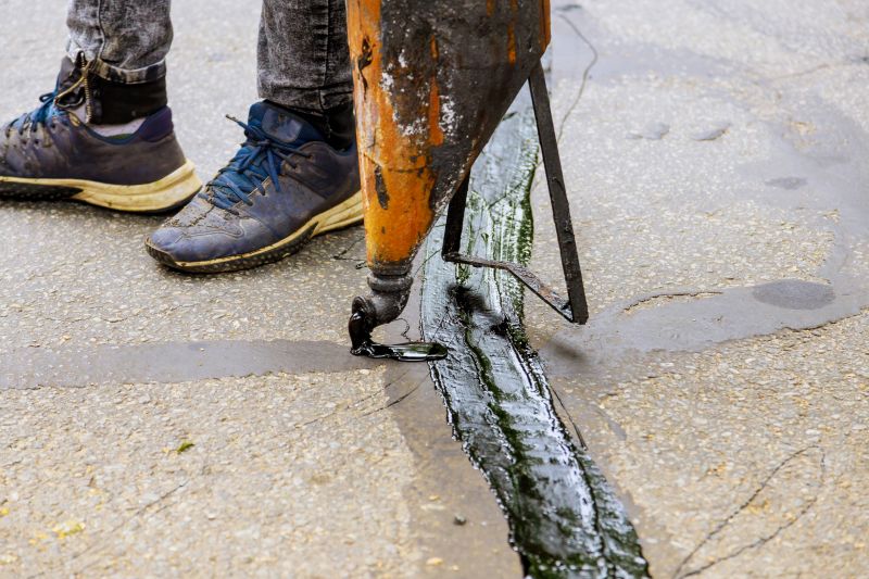 Asphalt Sealing Equipment